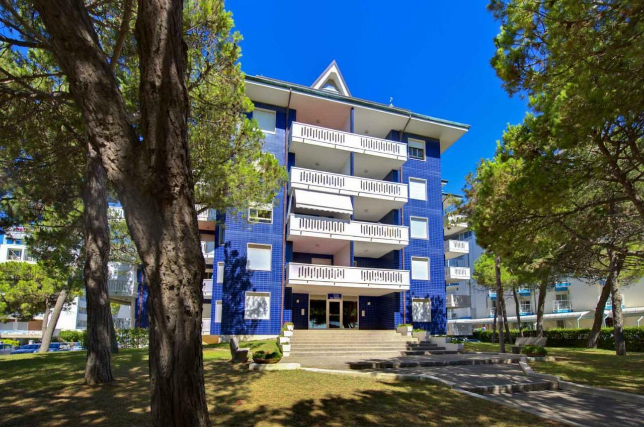 Blu Residence Lignano Sabbiadoro Exterior photo